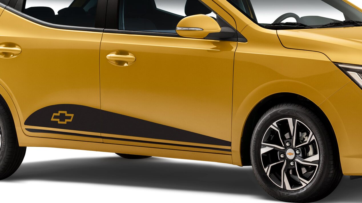 Accesorio calcomania curva lateral para el Chevrolet Sail Hatchback