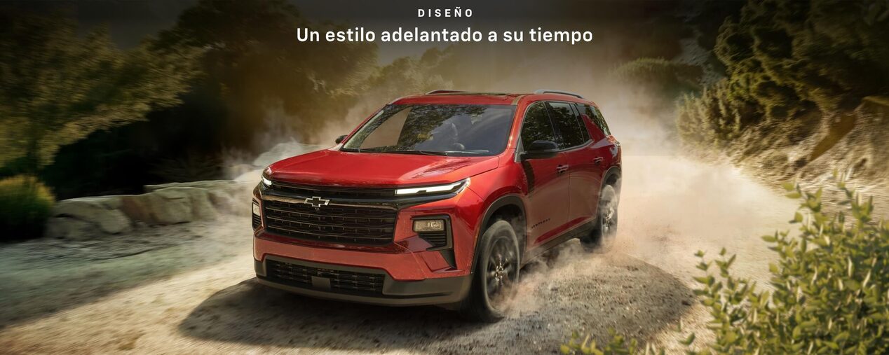 Chevrolet Traverse 2025 en camino off-road mostrando su diseño innovador y estilo adelantado a su tiempo