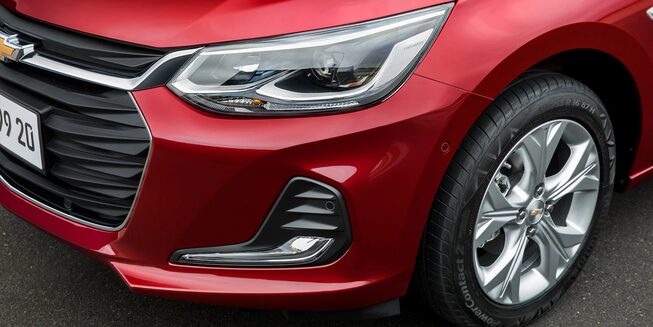 Chevrolet Onix - Faros de tu Auto Hatchback