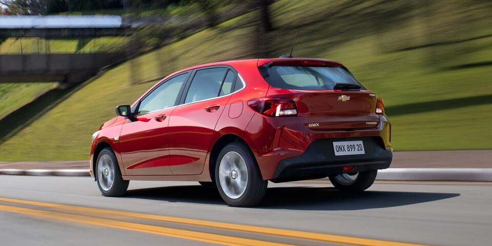 Chevrolet Paraguay Onix - Performance de tu Auto Hatchback 