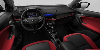 Interior frontal con acabado Jet Black e High Gloss