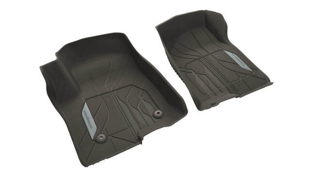 Las cubre alfombras delanteras protegen de la suciedad el interior de tu pick up Chevrolet Silverado
