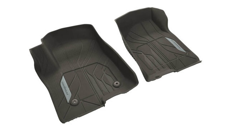 Las cubre alfombras delanteras protegen de la suciedad  el interior de tu pick up Chevrolet Silverado