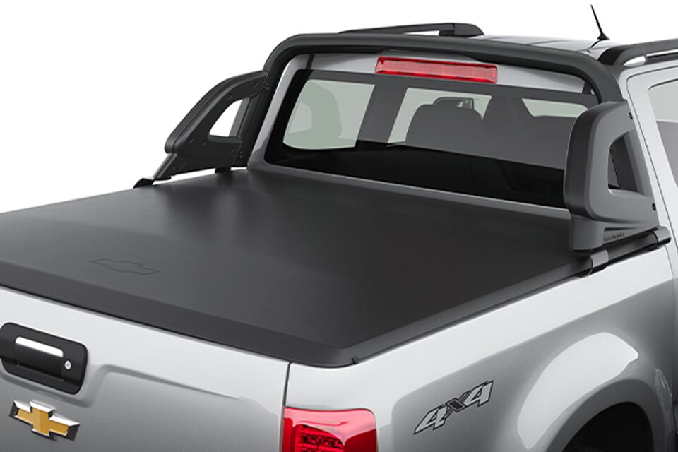 Evita que se vea la carga que llevas en tu Chevrolet S10 protegiéndola de la lluvia con la lona maritima