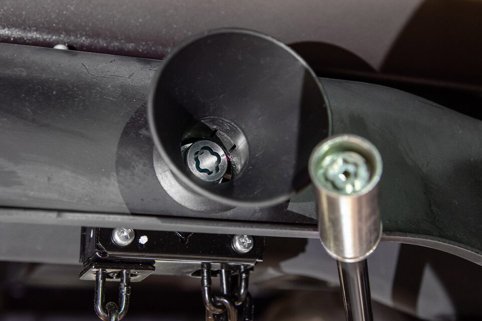 Chevrolet S10 Z71 - Accesorios de Seguridad - Traba de Seguridad