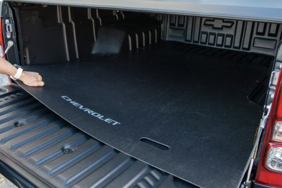 Proteje la caja de tu Chevrolet S10 con la alfombra para caja de carga