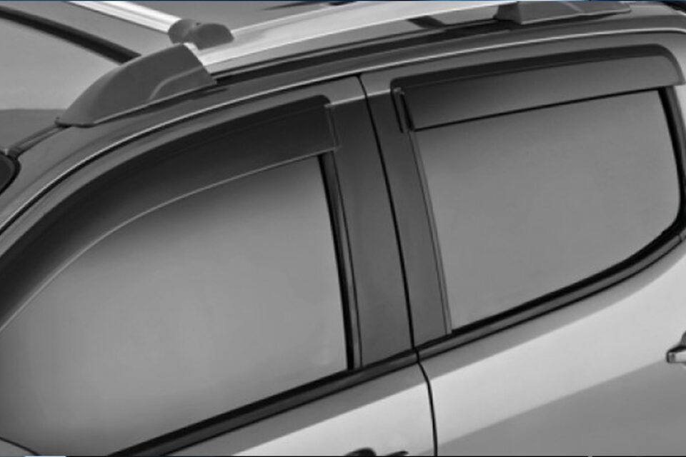 Los deflectores de ventana de la Chevrolet S10 dejan entrar el aire fresco y evitan el ingreso de agua