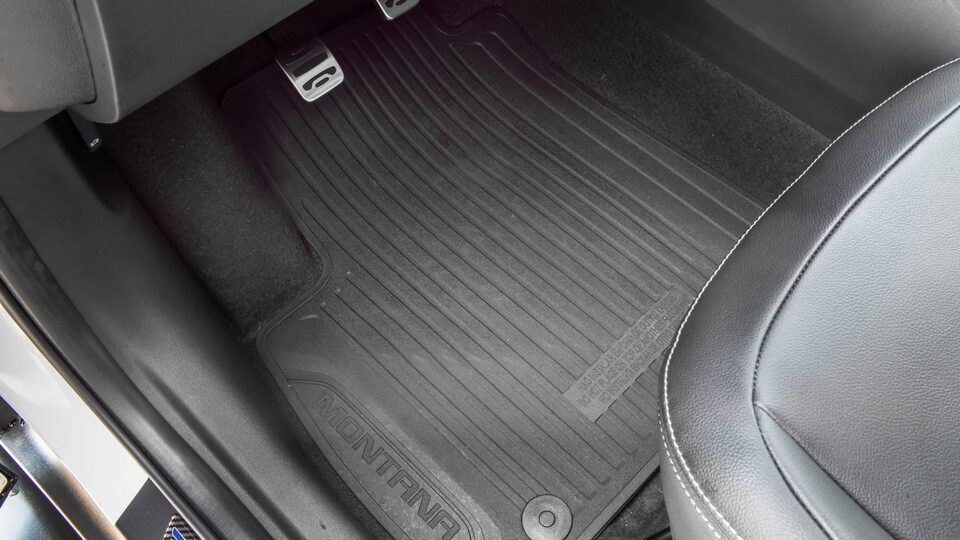 Protege tu pickup Chevrolet Montana con los cubrealfombra de PVC