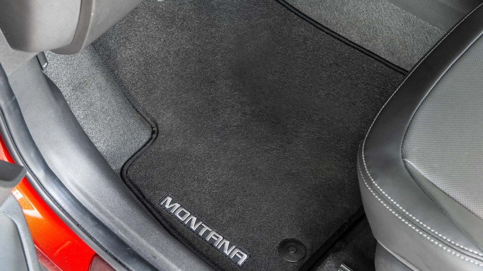 Protege tu pickup Chevrolet Montana con el cubrealfombra textil