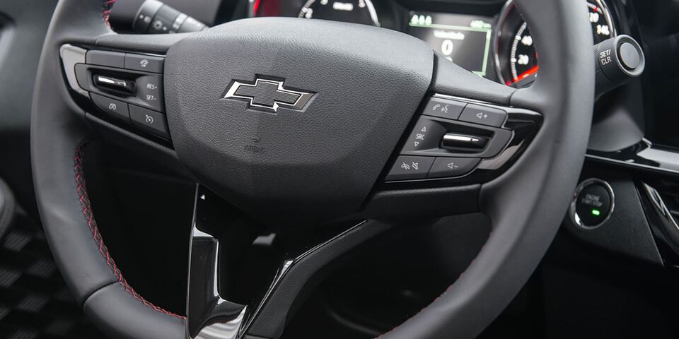 Chevrolet Paraguay - Volante y comandos de tu Montana RS