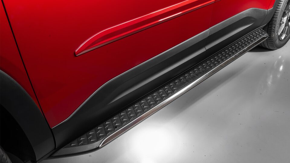 Accesorio pisaderas laterales para la pick up Chevrolet Montana