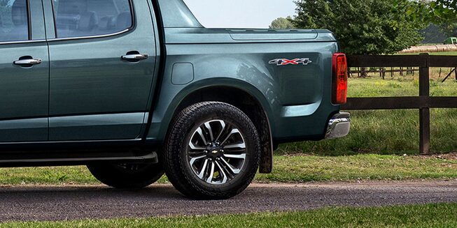 Pickup Chevrolet Colorado - Vista posterior trasera